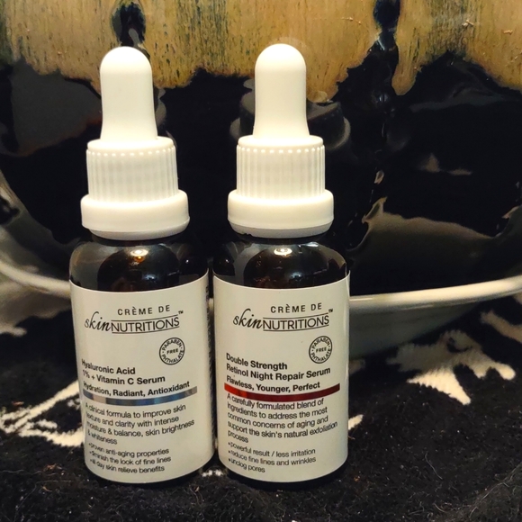 Hyaluronic acid+vitamin C serum and retinol serum duo - Picture 2 of 7